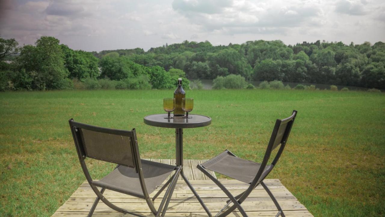 Quirky Vintage Horsebox Conversion With Stunning Views Of Ardingly Reservoir Balcombe Exteriör bild